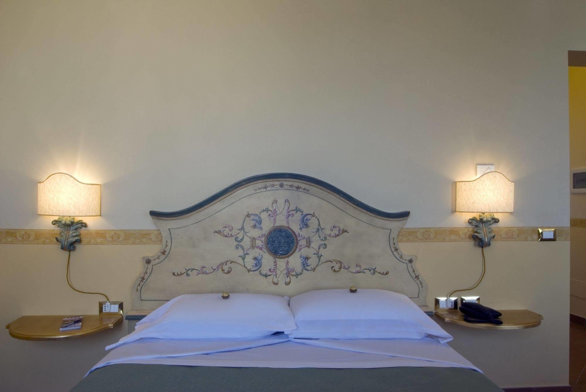 Residenza Gens Julia Bed & Breakfast Roma Exterior foto